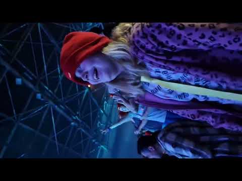 Stuk TV bij Snollebollekes familieshow 26 Maart 2023