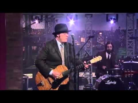 Justin Townes Earle Performs "Harlem River Blues" on Letterman