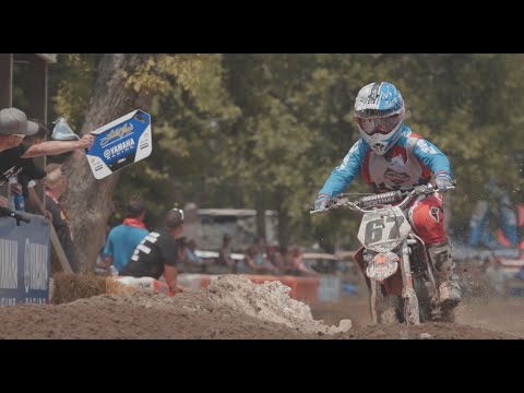 60 Sec: Lorreta Lynn's Edition Feat. Garyson Smith