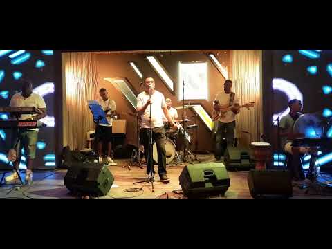 Ena Enn Bondie - Bruno Mooken