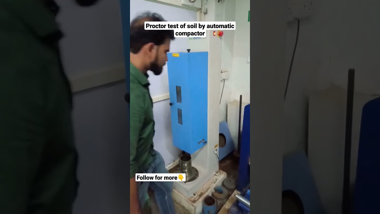 Proctor test of soil by automatic compactor. MDD&OMC