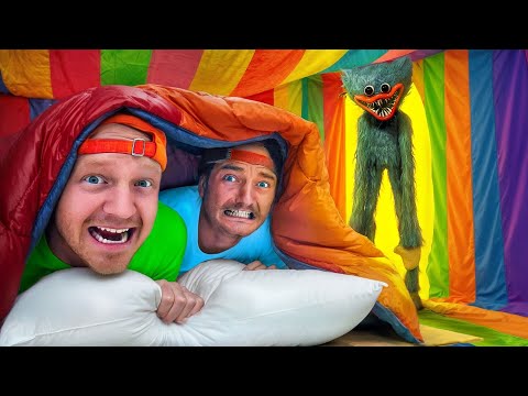 Last to Leave The World's BIGGEST BLANKET FORT!