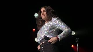 Idina Menzel talking about fiancé is the sweetest!