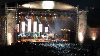 Clip of Marcus Miller and Maâlem Mustapha Baqbou fusion