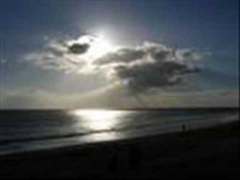 TRADUÇÃO : " I'LL BE OVER YOU " ( TOTO). VOZ: ROBSON GOMES