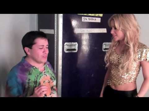 Video: Shakira conoce a Shakiro y cantan juntos ‘Gitana’