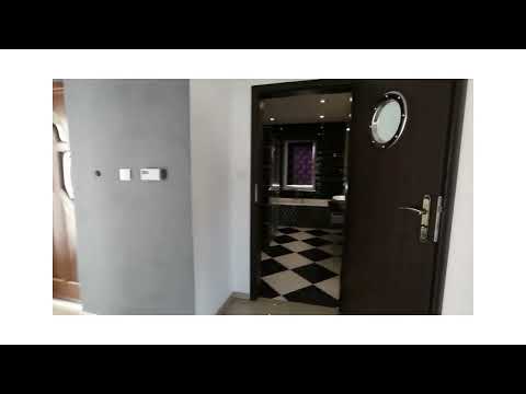 Dom w zabudowie bliźniaczej z lokalem usługowym na parterze!/Brzesko