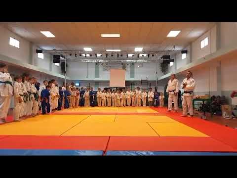 Emotiva sorpresa en la Escuela de Judo y Defensa Personal de Galápagos, Guadalajara. España