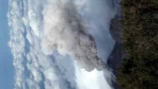 preview picture of video 'Eruption Santiaguito (Guatemala)'