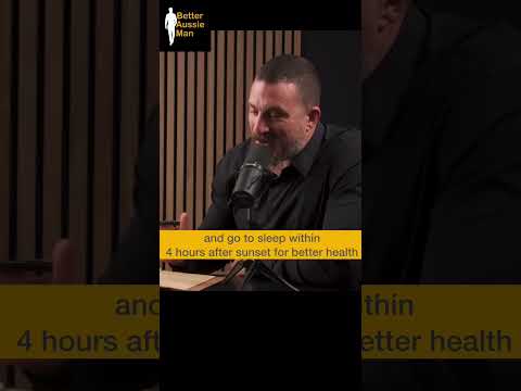 Andrew Huberman & Dr. Poe. Better sleep is linked to sunrise and sunset #betteraussieman #huberman