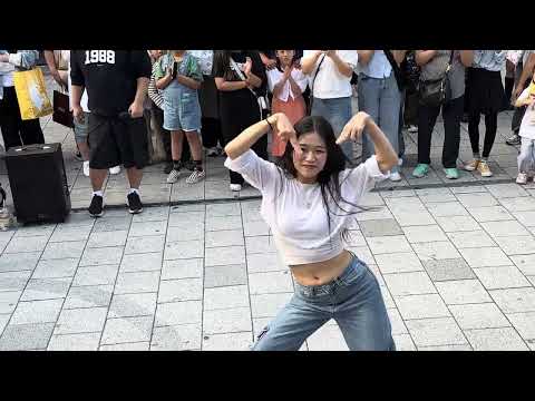 HONGDAE K-POP SOLO BUSKING - [Le Sserafim] Antifragile (2)