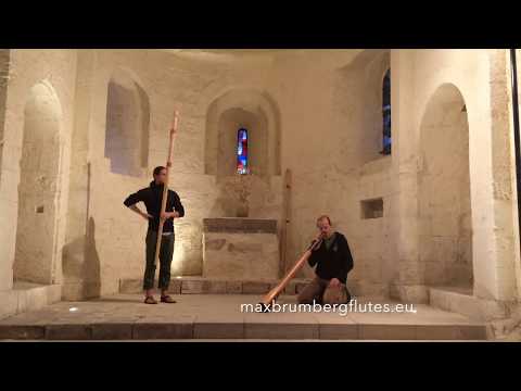 Fujara Didgeridoo Overtone Flute - Max Brumberg & Daniel Shaw