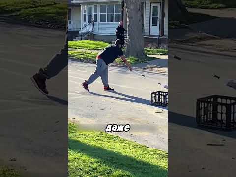 Соседи подсматривают и подслушивают 😂