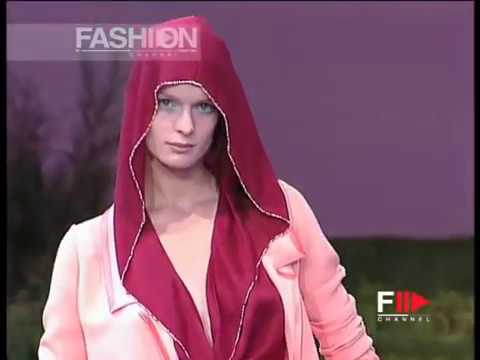 "Emanuel Ungaro" Spring Summer 2001 Paris 1 of 5 Haute Couture by FashionChannel