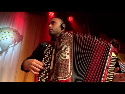 Mulher Gaúcha - Liane Tavares