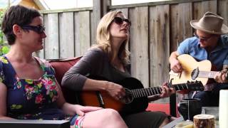 Oh Susanna - &quot;Mozart For The Cat&quot; featuring Whitehorse