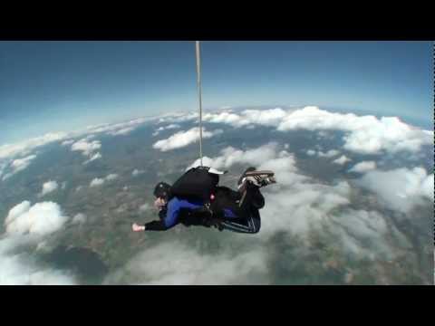Àlex de Guirior Skydiving Like Wow!