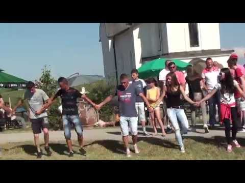 PROKOPIJE 2015 SULA KOD PLJEVALJA  KOLO BRACE LONCARA KUM I KUM BEND