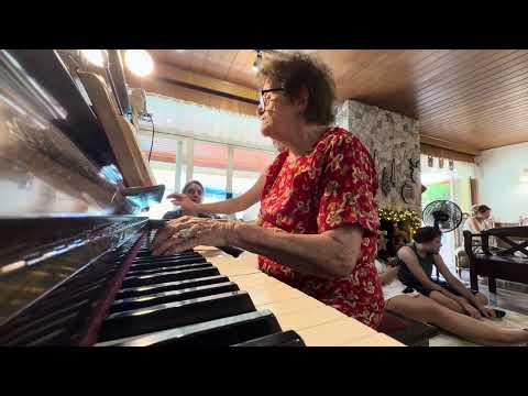 Sou Feliz com Jesus - HCC 329 - Natal Horvath 2025 - Nohemia Horvath