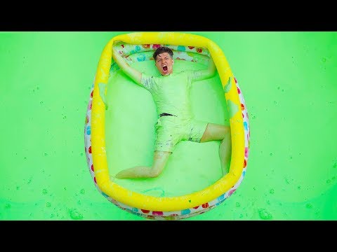 I TRAPPED PrestonPlayz in an OOBLECK Pool! - Challenge