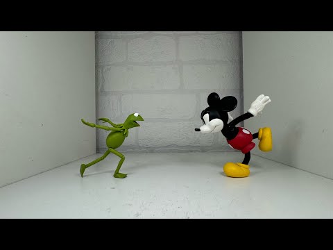 Mickey Mouse Vs Kermit the Frog💥