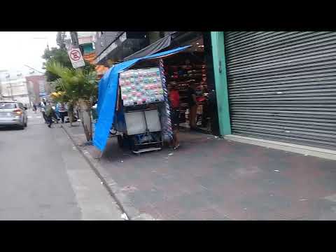 Olha ai o bras veio de guerra vazio varios pai de familia querendo trabalha so isso