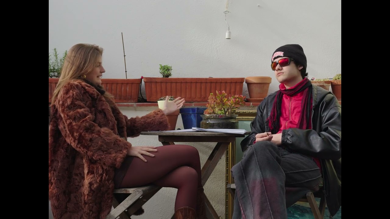 Séjour éclair — Official Trailer