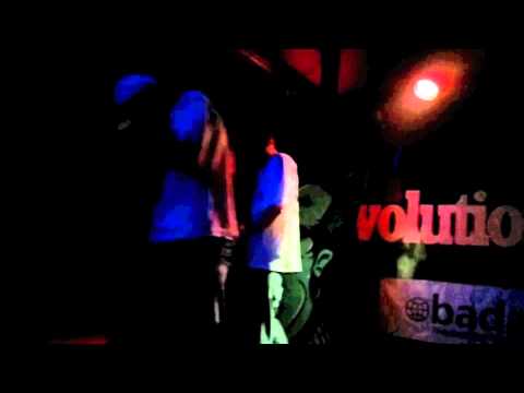 VERSUS KLIKA, ARTEK, TORU - live in Peterborough 19.11.11