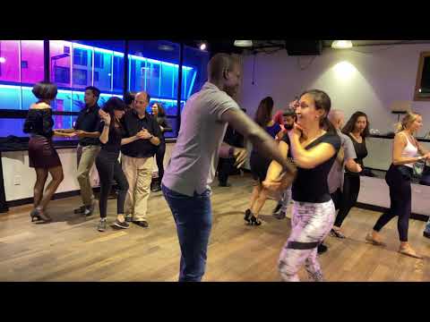 Edson (Salsa Class)(4) at the Baila Con Gusto Night on October 24th 2019
