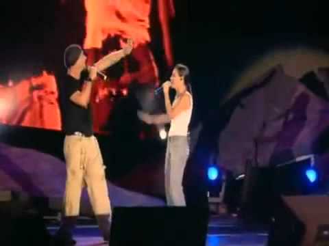 Eros Ramazzotti   Pi che puoi  Amarti e' l'immenso per me live @ Roma 2004