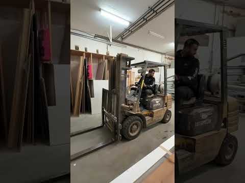 CATERPILLAR GP25 Forklifts | ListingHippo (1)