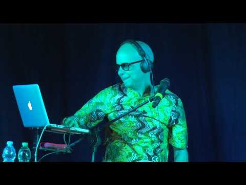 Barile. CANTINANDO wine&Art: Mama Marjas backed by Don Ciccio