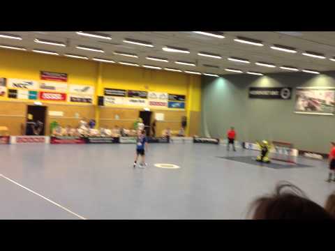 IK Sirius IBK - Hagunda IF DM-final HJ19 - Straffläggning (2012-03-25)