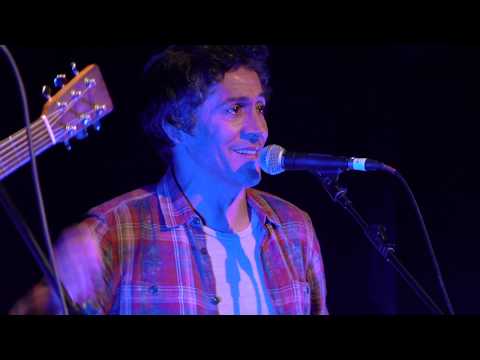 Caixinha de Música - Sebastião Antunes & Quadrilha feat. João Pedro Pais ( Ao Vivo - Capitólio)