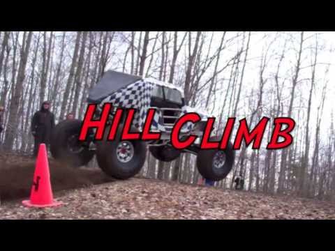 Michigan Extreme Truck Challenge, Dale rips through the Hill Climb Course