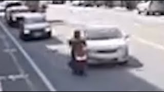 【車禍影片】撞了沒急煞，真的很奇怪