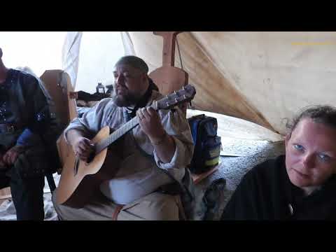 Königin - Schalk im Nacken