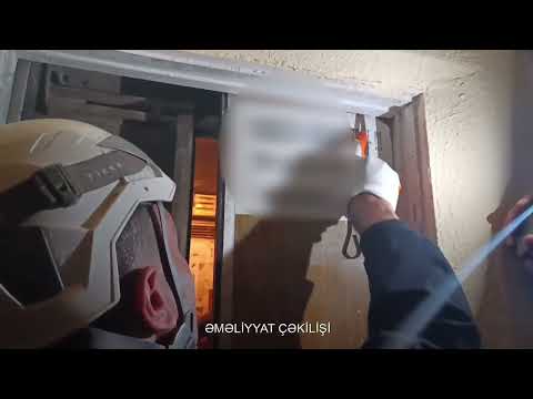 Liftdə köməksiz vəziyyətdə qalmış vətəndaş xilas edildi