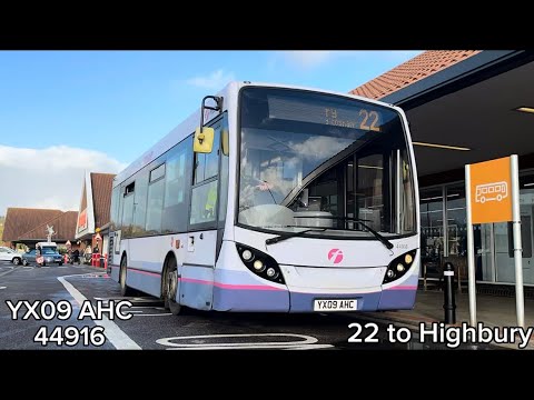 Questionably speedy | First Bus | YX09 AHC 44916 | 22 to Highbury