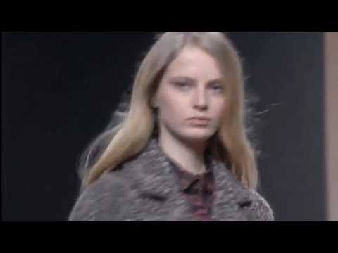 AILANTO DESFILE EN MBFWMADRID FEBRERO 2013