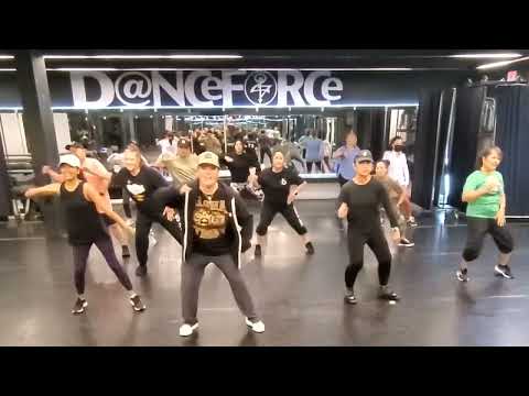 Street Jamz WeRkOuT - DO IT LIKE THAT by The Jonas Brother & TXT