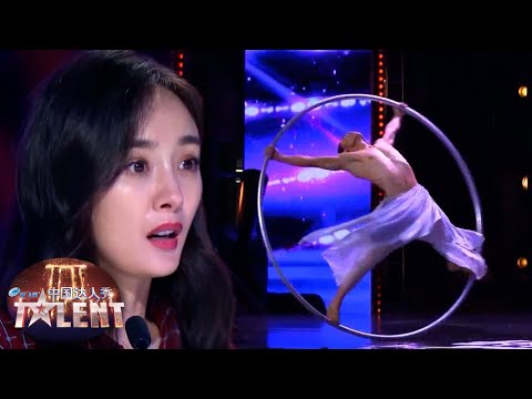 Breathtaking cyr wheel performance LEAVES THE AUDIENCE WANTING MORE! | China's Got Talent 2019 中国达人秀