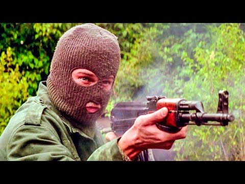 IRA Freedom Fighters Turns the Streets to a Warzone | The Devil's Own | CLIP