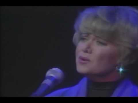 Elaine Paige in - He's out of my life