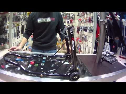 Puig paddock stand review by www motoraid eu