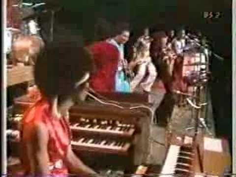 Earth Wind & Fire - EVIL year 1973
