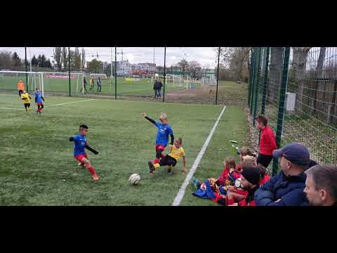 1Q MARCOVIA MARKI 09 - BARCA ACADEMY WARSZAWA 09 wynik 2-2