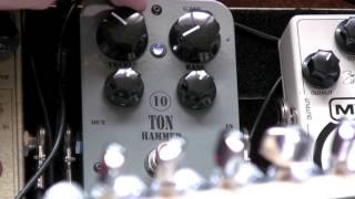 Video thumbnail for Rockett Pedals USA 10 Ton Hammer Distortion Pedal Demo by Simon Smith