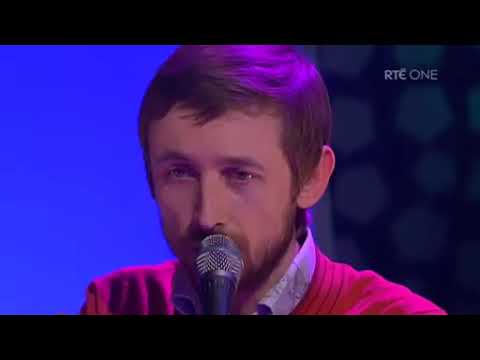 Neil Hannon & Friends - Cape Cod Kwassa Kwassa (The Late Late Show, 18th March 2011)