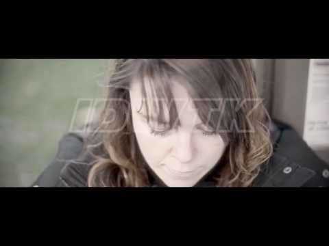 download lagu mp3 mp4 Becky Payne, download lagu Becky Payne gratis, unduh video klip Becky Payne